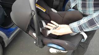 Fitting maxi cosi isofix [upl. by Huntington623]